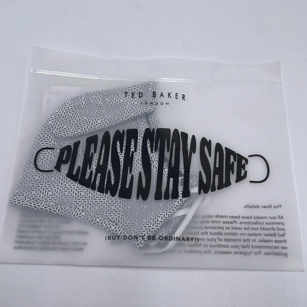 Ted Baker Black and White Face Mask TED BAKER LONDON Reversible Reusable NWT